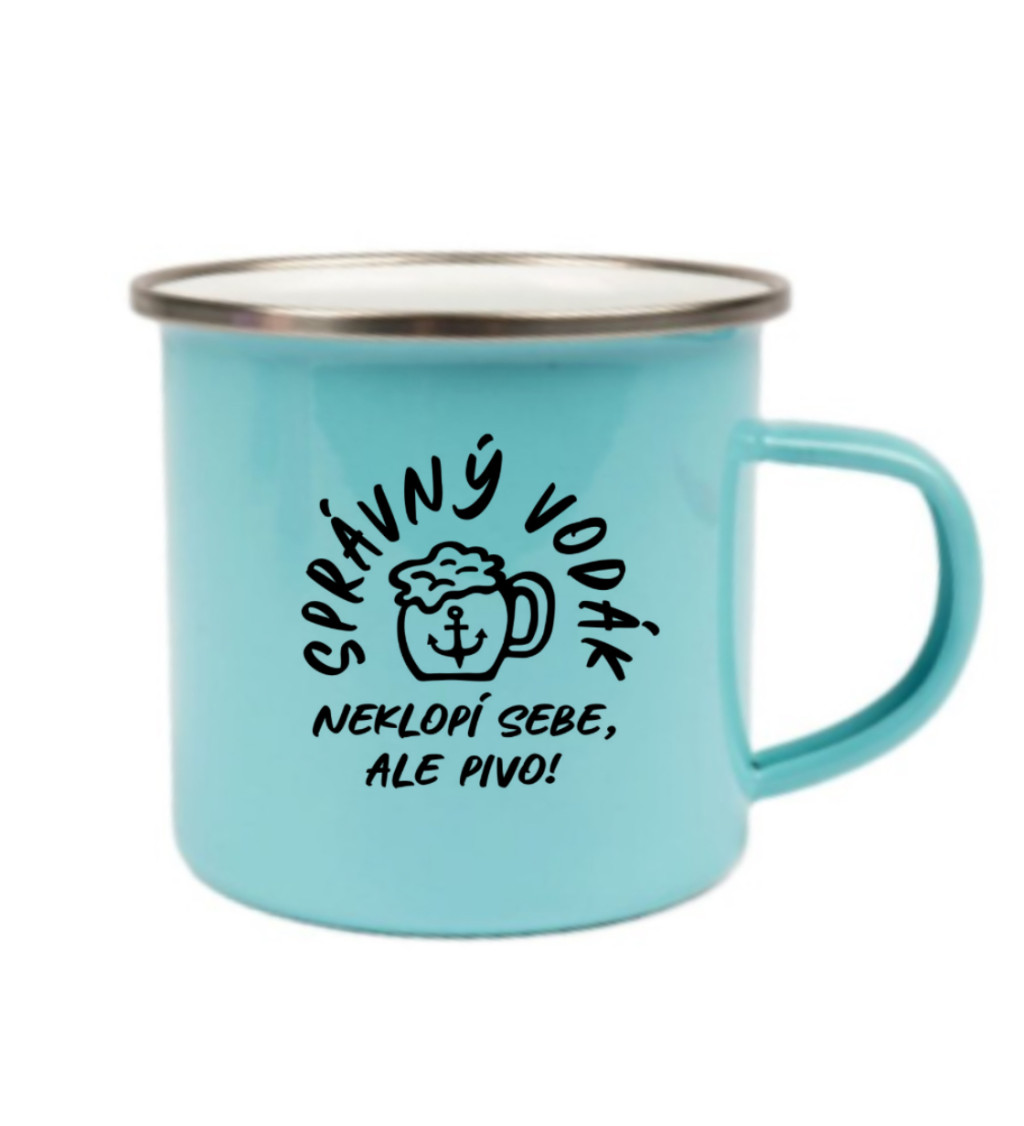 Modrý plecháček: Správný vodák neklopí sebe, ale pivo