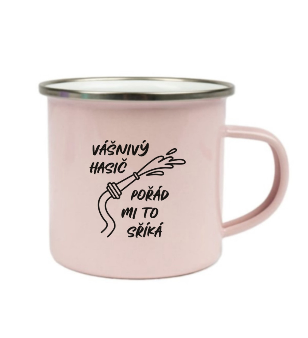 Růžový plecháček: Vášnivý hasič