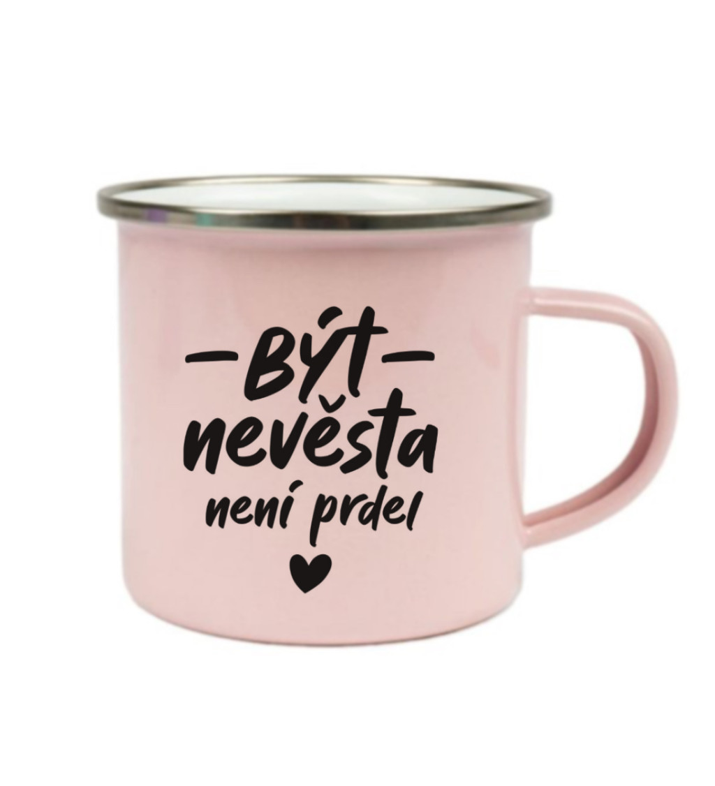 Růžový plecháček: Být nevěsta není prdel