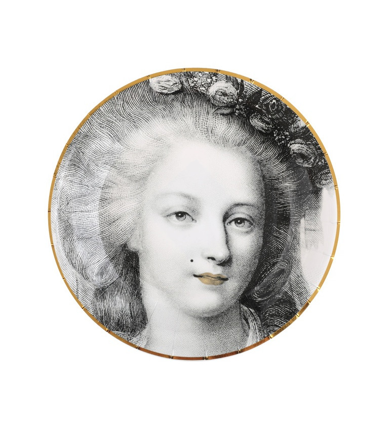 Talířky ve stylu Versailles - žena