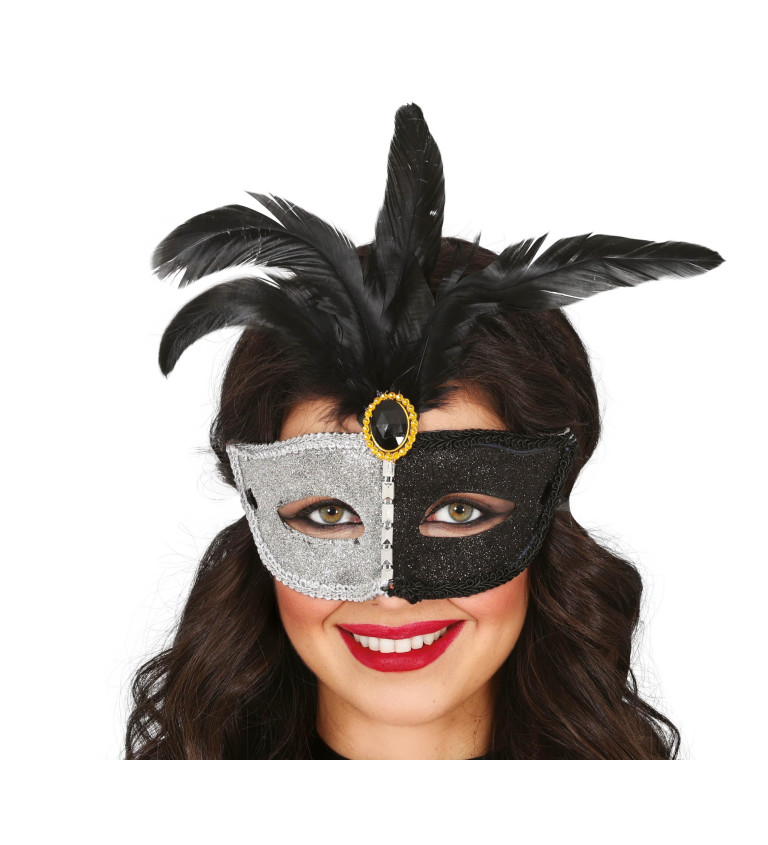 Škraboška v černo-bílé kombinaci