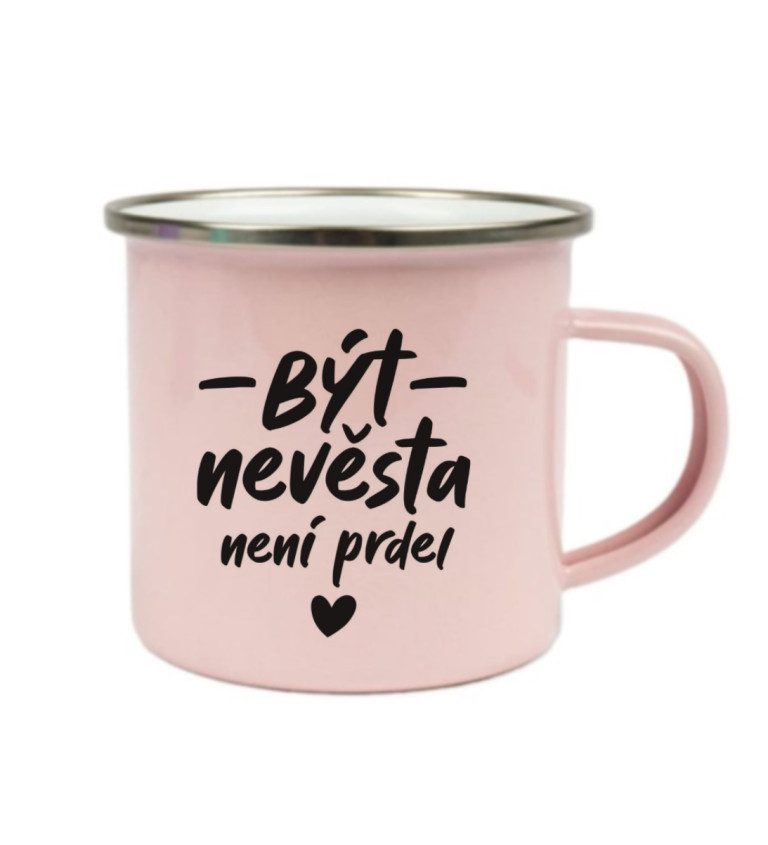 Růžový plecháček: Být nevěsta není prdel