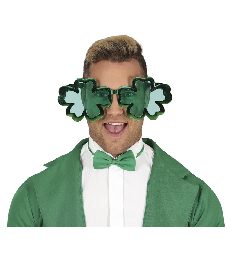 Čtyřlístkové brýle